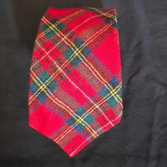 Vintage Pendleton Woolen Mills Wool Necktie Made in USA - Red Plaid - 3 1/2"x55" - Picture 1 of 4
